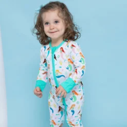 BIRD & BEAN Green & White Pyjamas - 12 months/18 months