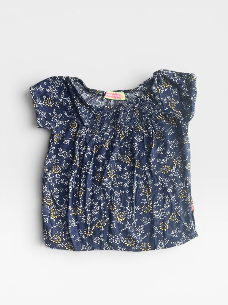 SOPHIE AND SAM Navy Blouse - 3 years