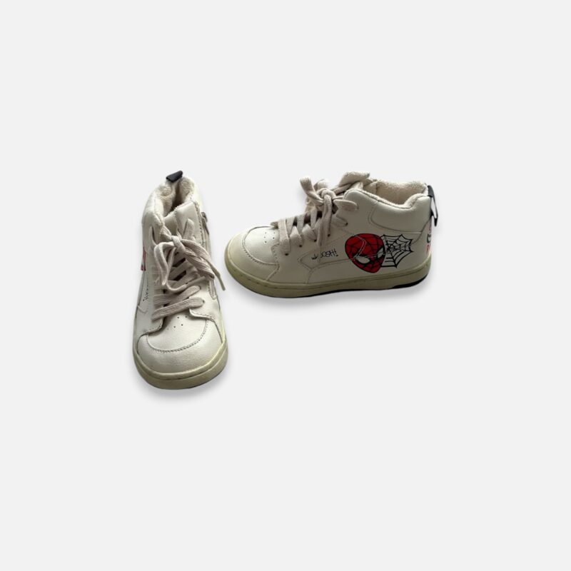 ZARA,MARVEL White Shoes - EU27