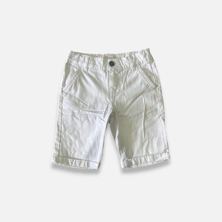 FOX White Shorts - 10 years
