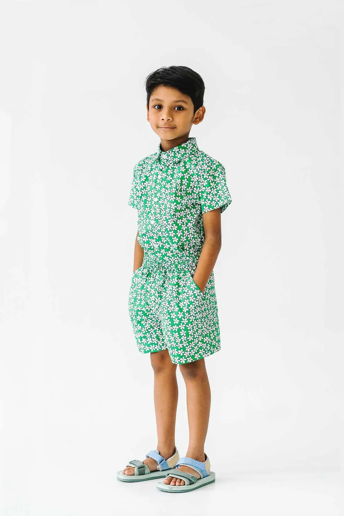 SEA APPLE Green & White Shirt – 8 years